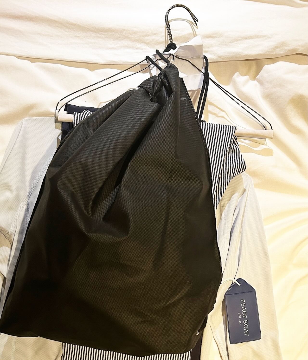 ピースボートのランドリーサービスで仕上がった衣類