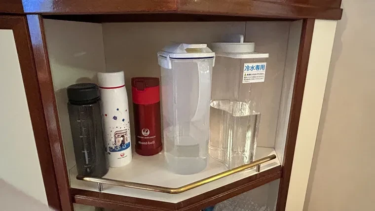 生活のために持参した水筒類